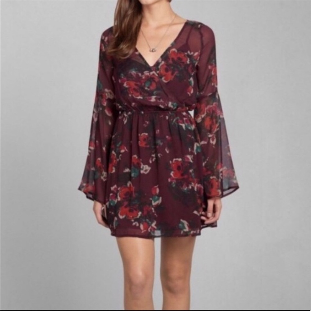 Abercrombie & Fitch Bell Sleeve Floral Dress - Picture 1 of 7